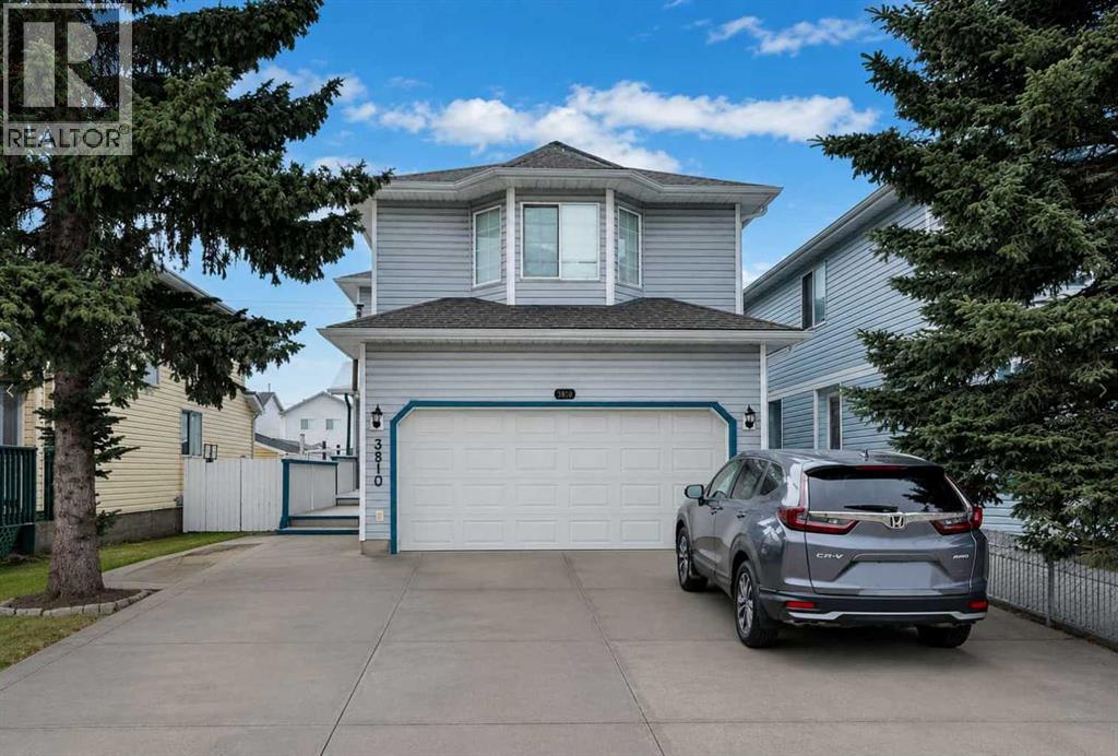 House for Sale in 3810 Catalina Boulevard NE|Calgary, Alberta T1Y6Y3