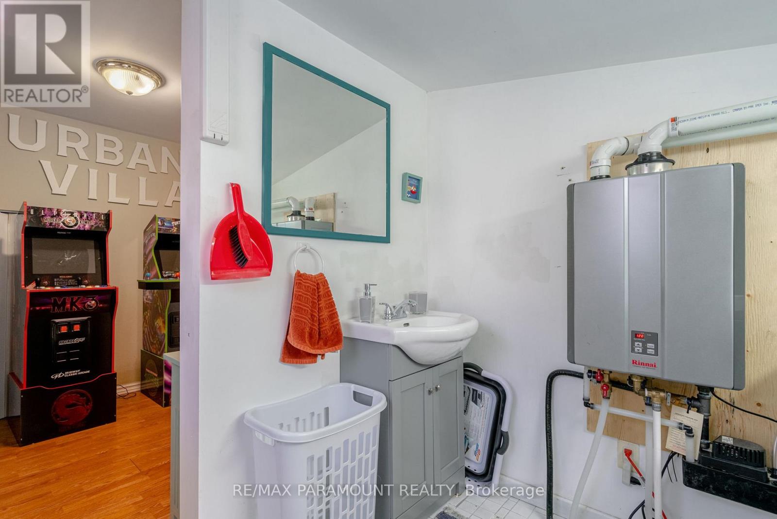 property-image