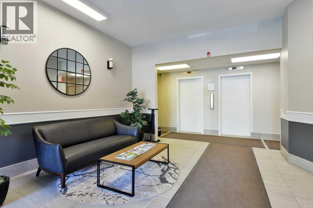 Apartment for Sale in 301, 505 19 Avenue SW|Calgary, Alberta T2S0E4 3