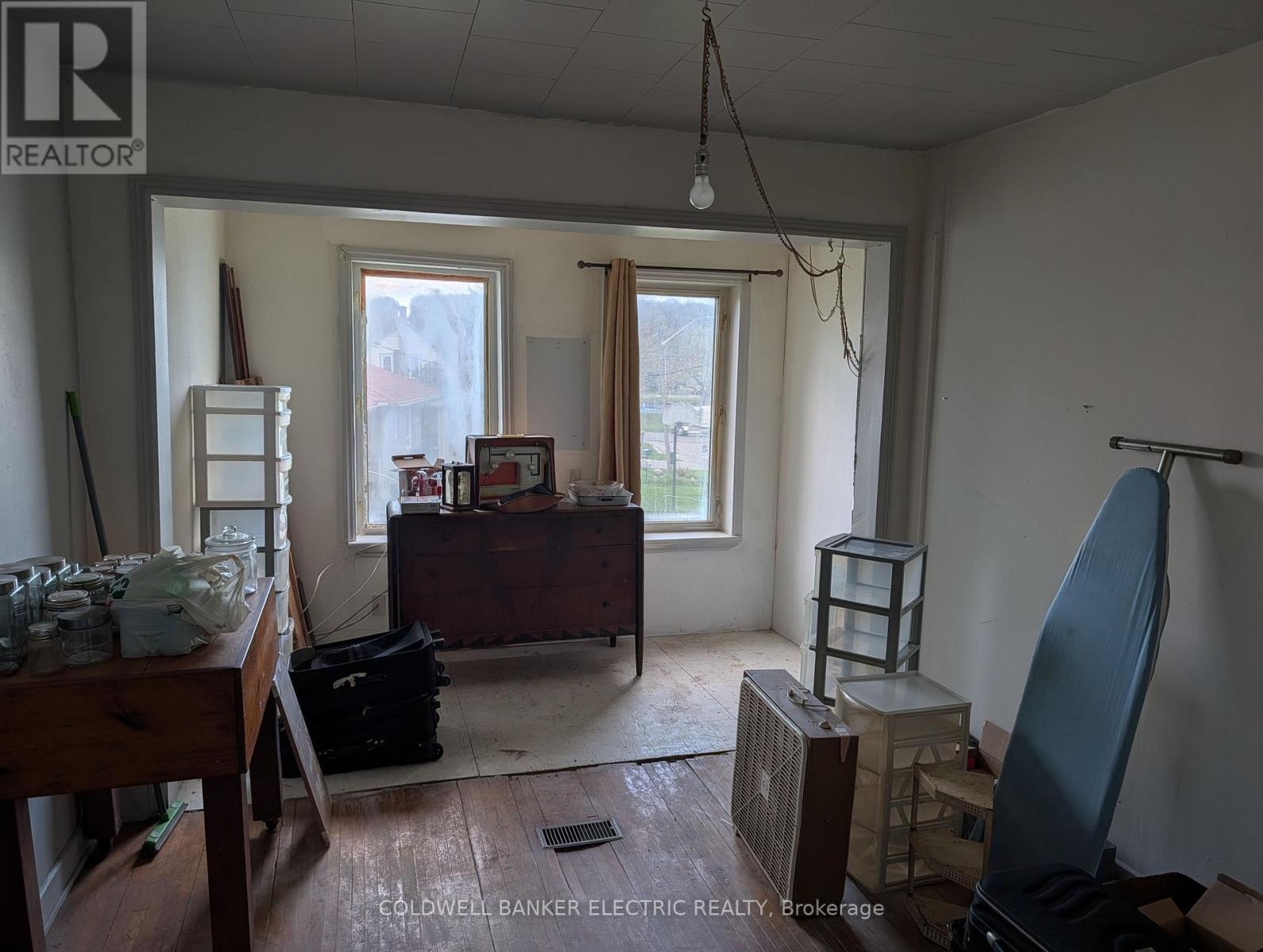 property-image
