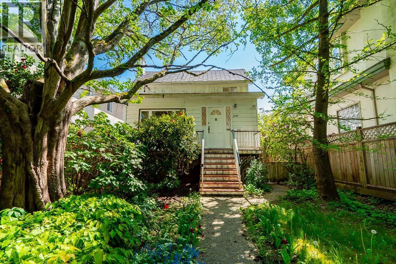 2720 W 24TH AVENUE|Vancouver, British Columbia V6L1R1