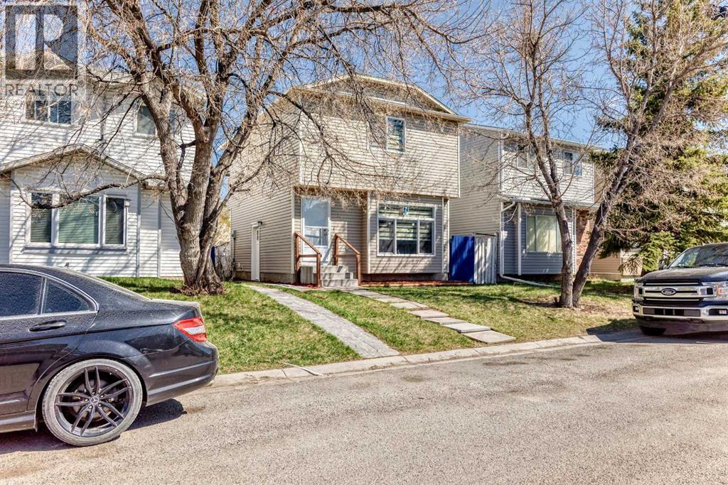 House for Sale in 77 Martinbrook Road NE|Calgary, Alberta T3J3E1 4