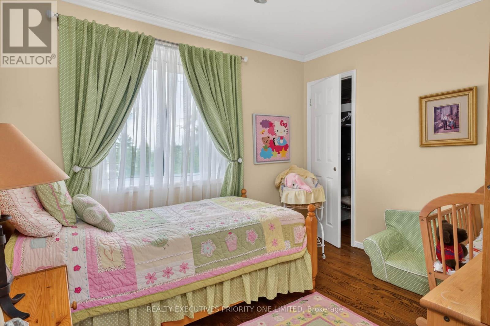 property-image