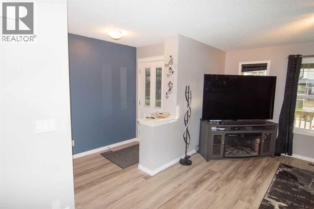 Duplex for Sale in 48 Skyview Ranch Lane NE|Calgary, Alberta T3N0L9 4