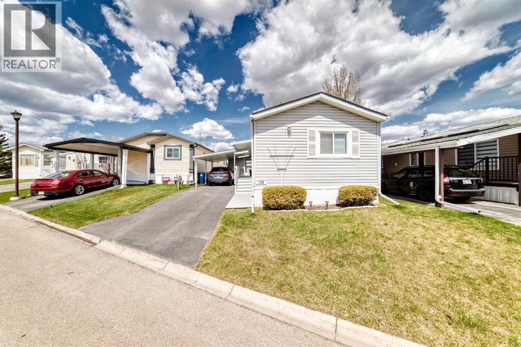 Mobile Home for Sale in 138, 99 Arbour Lake Road NW|Calgary, Alberta T3G4E4 2
