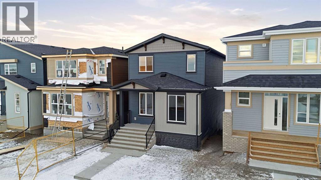 House for Sale in 355 Herron Landing NE|Calgary, Alberta T3P2R6 2