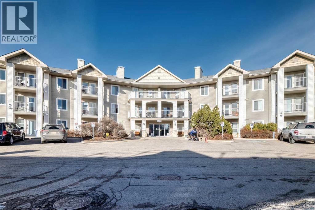 Apartment for Sale in 3129, 6818 Pinecliff Grove NE|Calgary, Alberta T1Y7L2