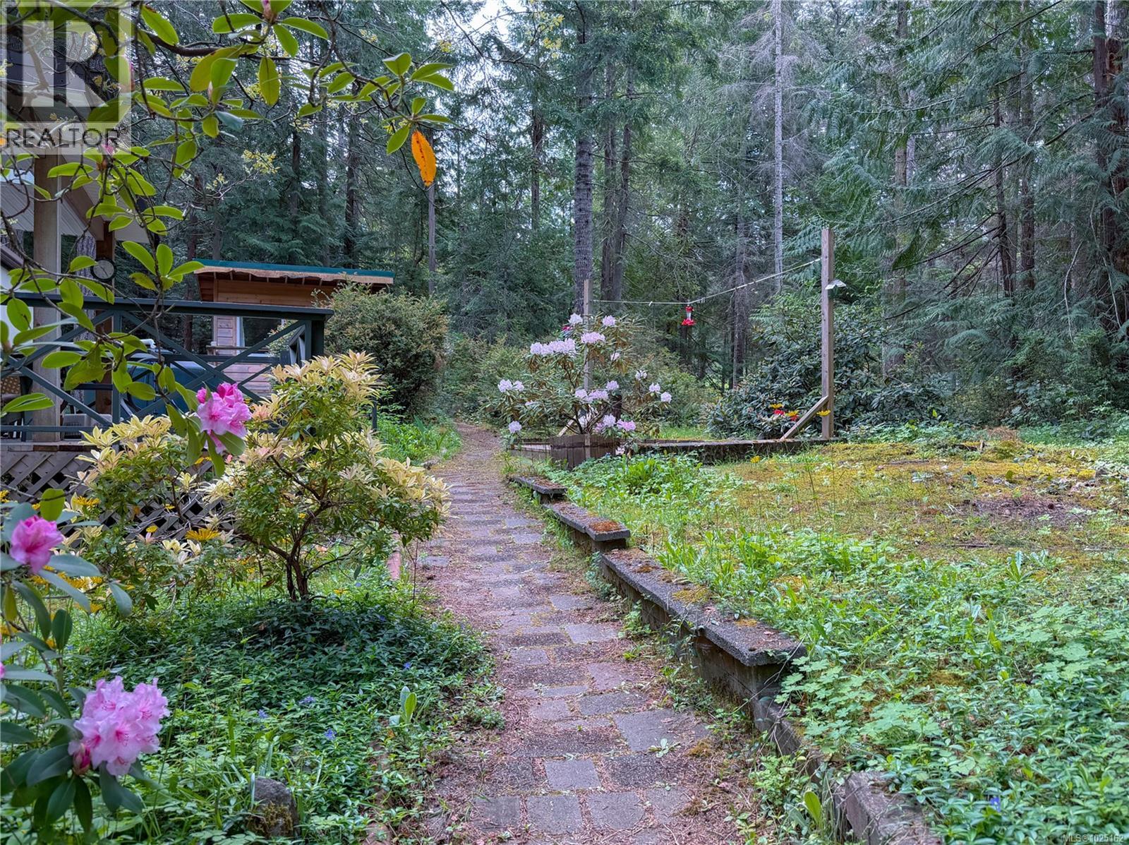 For sale: 365 King Rd, Gabriola Island, British Columbia V0R1X1 ...