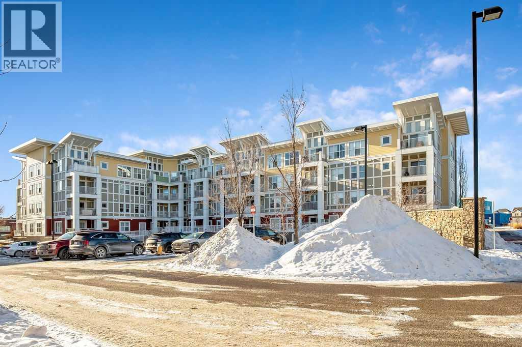 Apartment for Sale in 321, 402 Marquis Lane SE|Calgary, Alberta T3M2G7 2