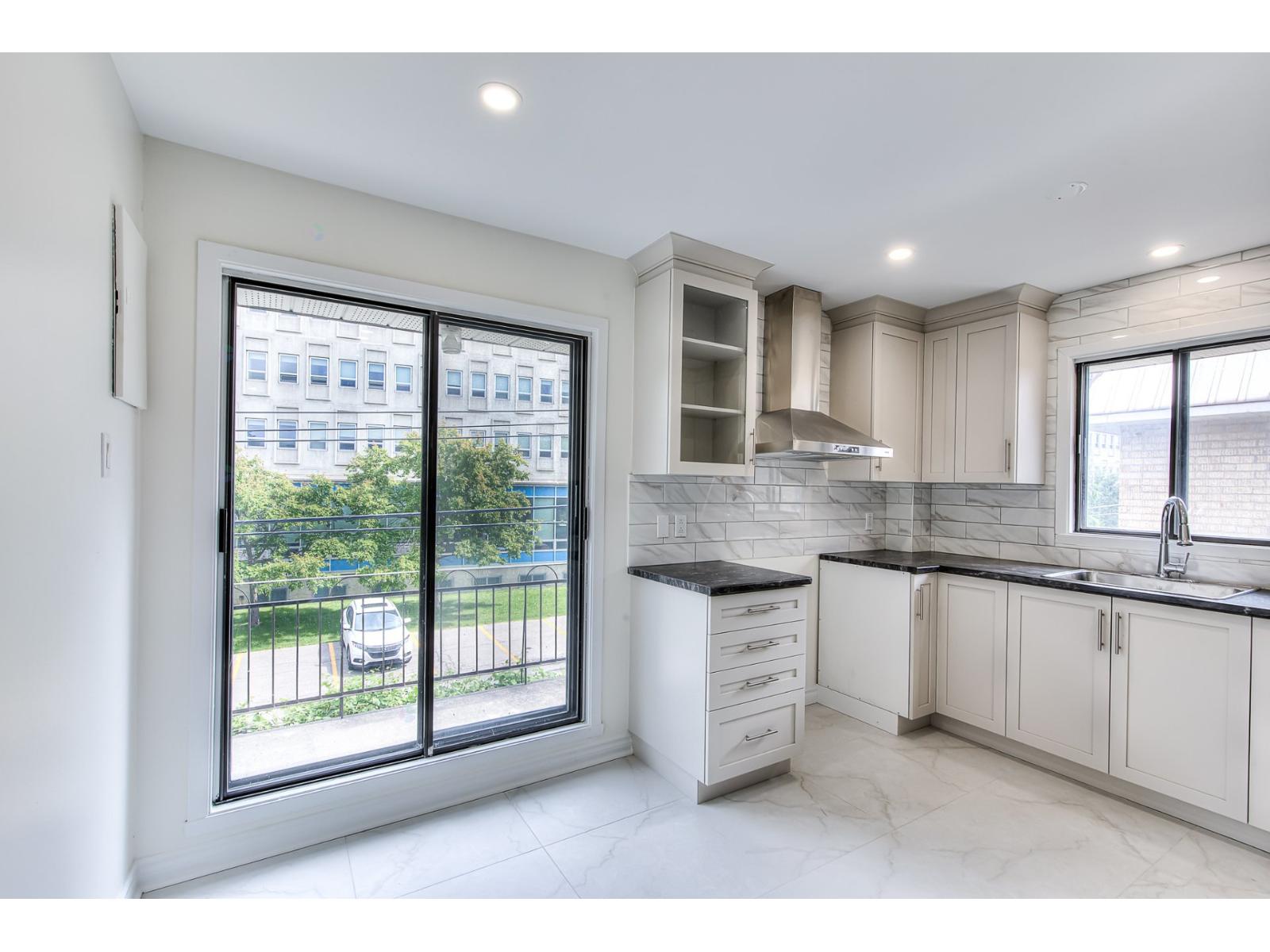 10389 Rue Romuald-Trudeau