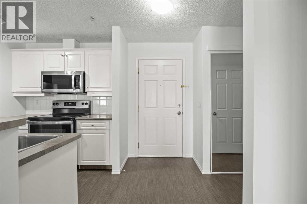 Apartment for Sale in 209, 260 Shawville Way SE|Calgary, Alberta T2Y3Z7 3