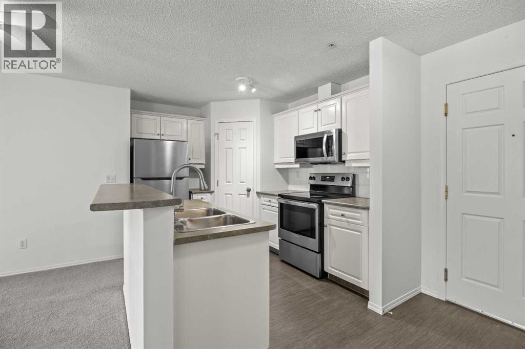 Apartment for Sale in 209, 260 Shawville Way SE|Calgary, Alberta T2Y3Z7 4