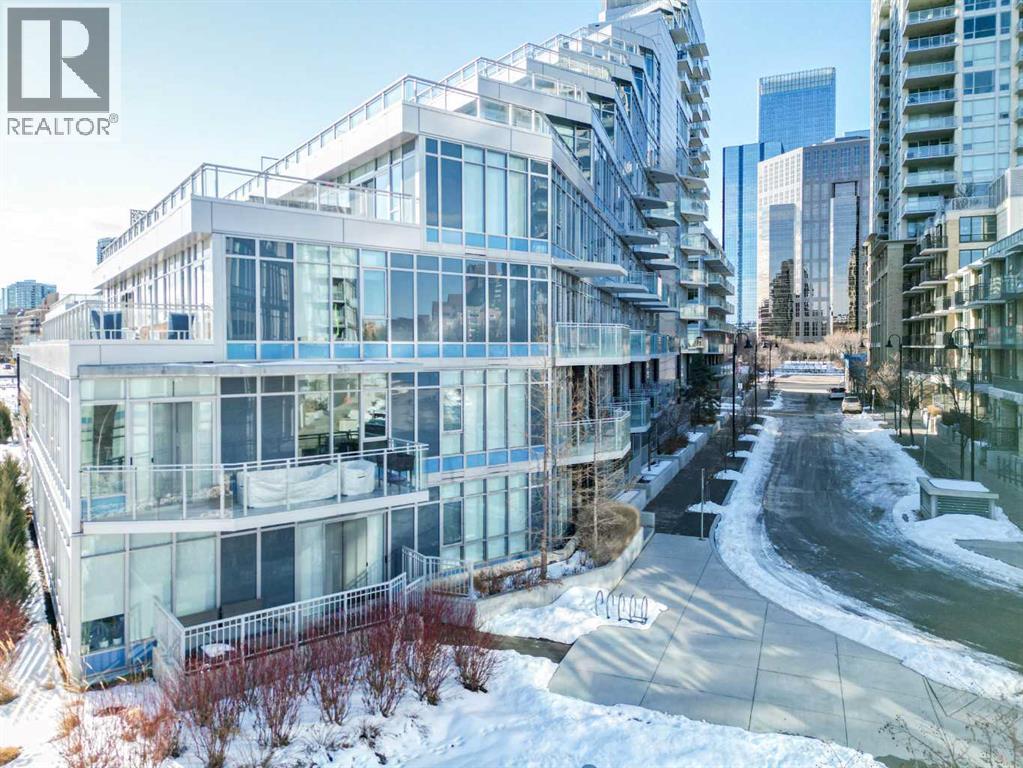 Apartment for Sale in 401, 138 Waterfront Court SW|Calgary, Alberta T2P1L1 3