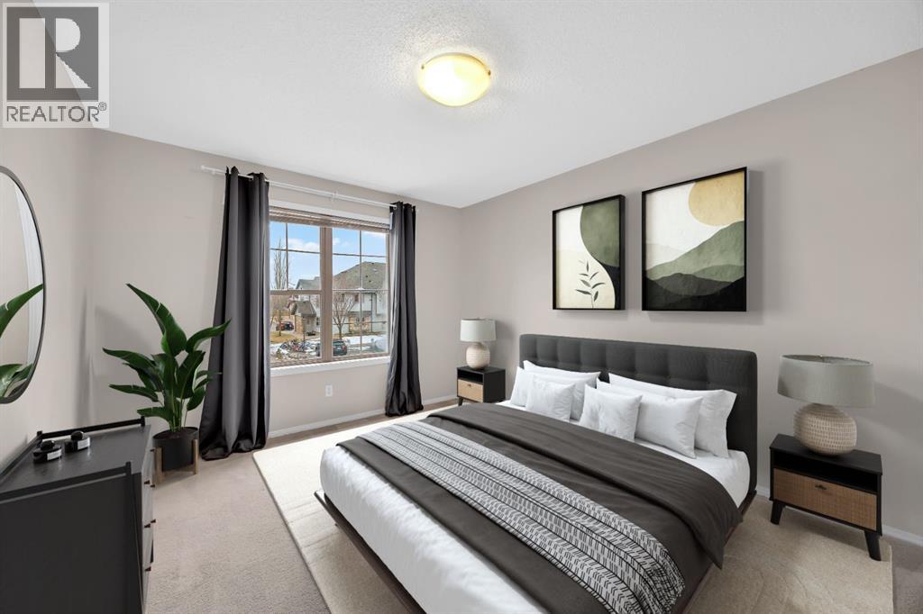 Row / Townhouse for Sale in 205, 27 Everridge Square SW|Calgary, Alberta T2Y5J7 4