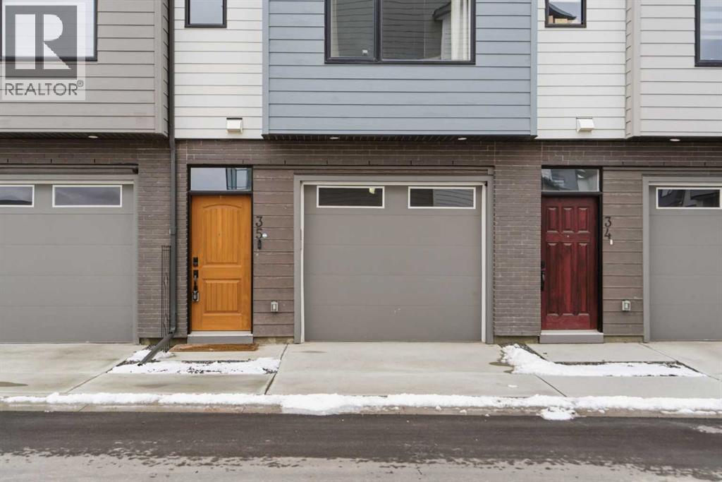 Row / Townhouse for Sale in 35, 903 Mahogany Boulevard SE|Calgary, Alberta T3M3W9 2