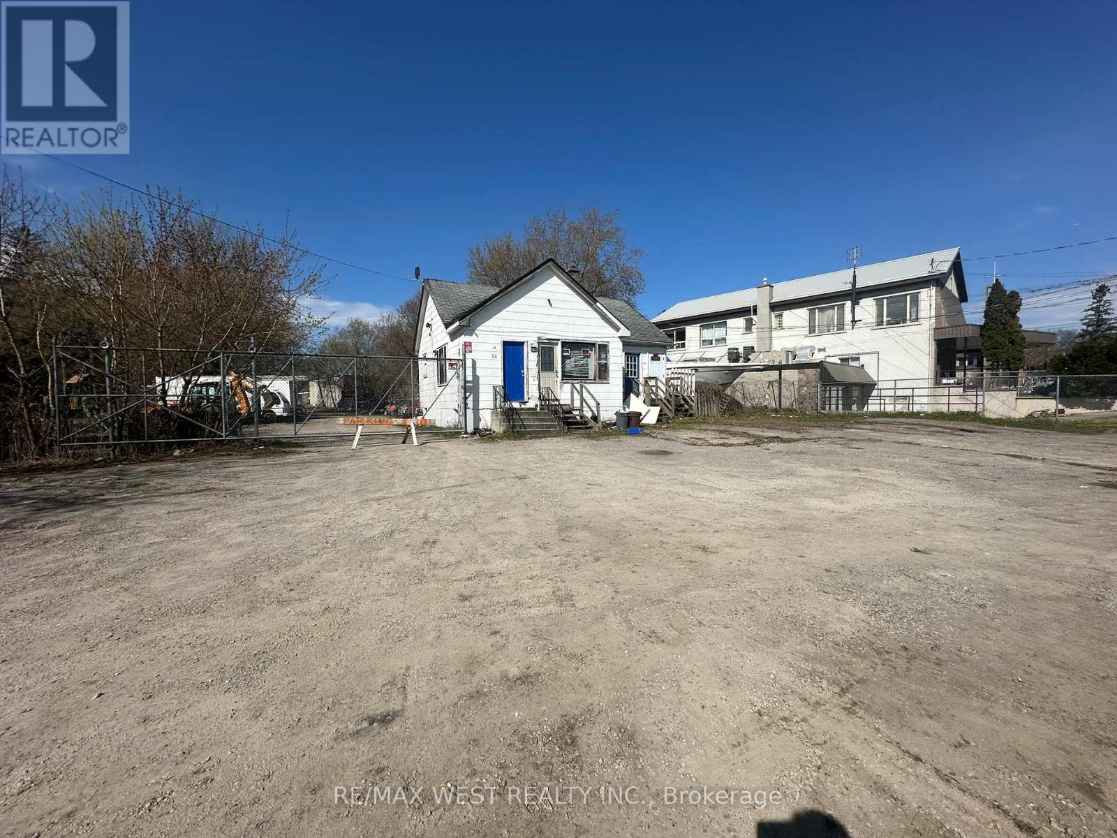 property-image