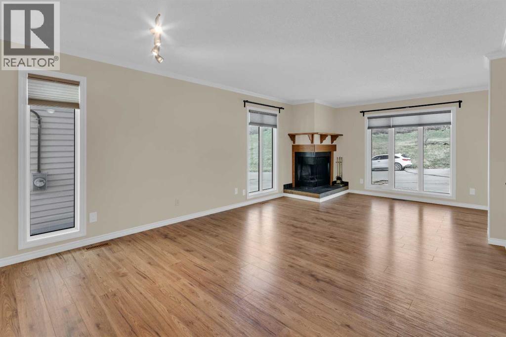 House for Sale in 2537 9 Avenue SE|Calgary, Alberta T2A0B4 5