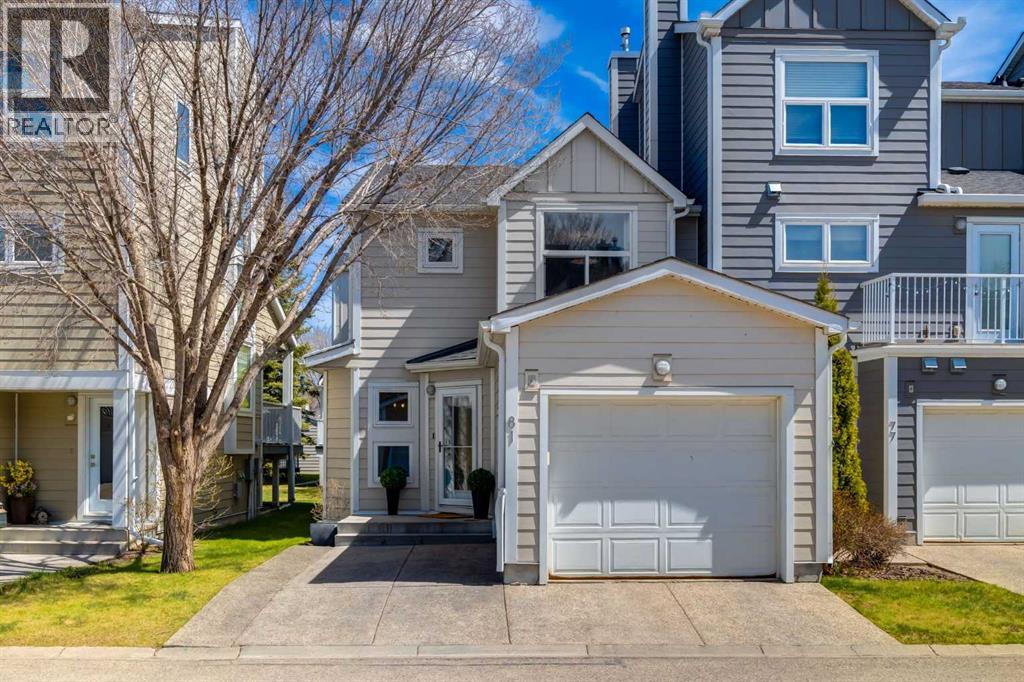 Row / Townhouse for Sale in 81 Inglewood Point SE|Calgary, Alberta T2G5K7