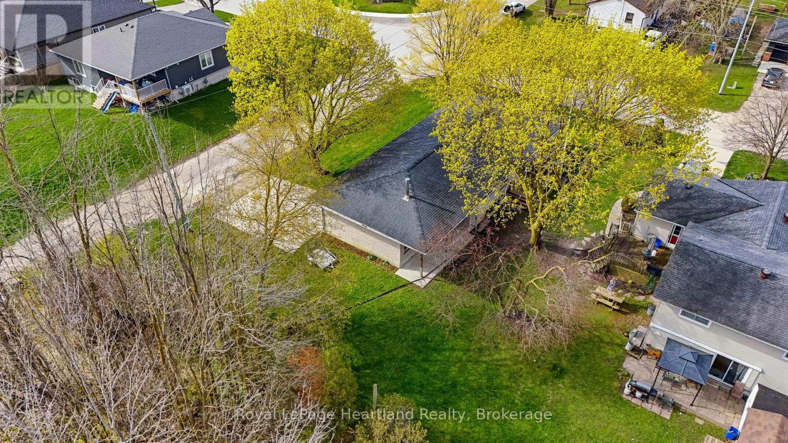 property-image