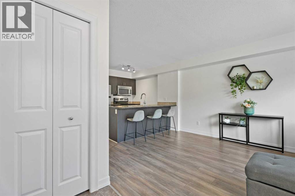 Row / Townhouse for Sale in 410, 121 Copperpond Common SE|Calgary, Alberta T2Z5B6 5