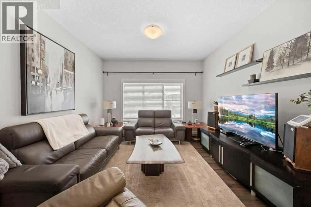 Row / Townhouse for Sale in 512 Cranford Drive SE|Calgary, Alberta T3M2P7 5