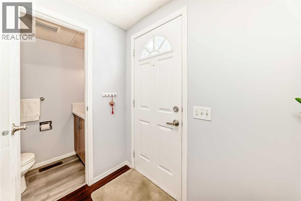 Row / Townhouse for Sale in 103, 405 64 Avenue NE|Calgary, Alberta T2K6J6 2