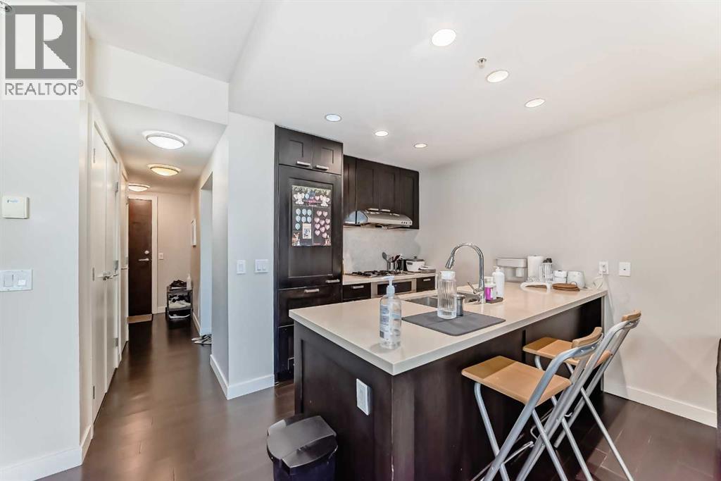 Apartment for Sale in 611, 222 Riverfront Avenue SW|Calgary, Alberta T2P0W3 4
