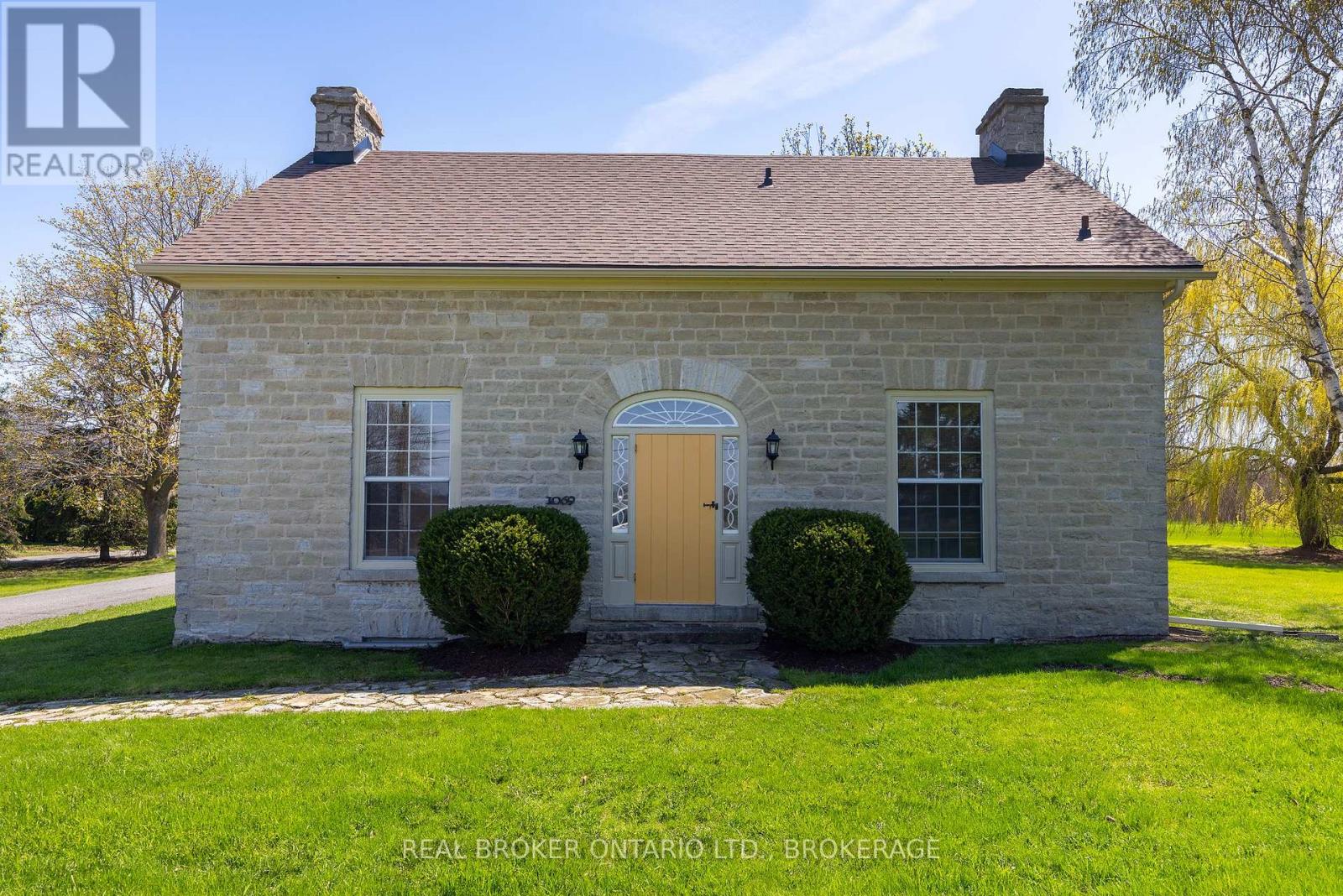 property-image