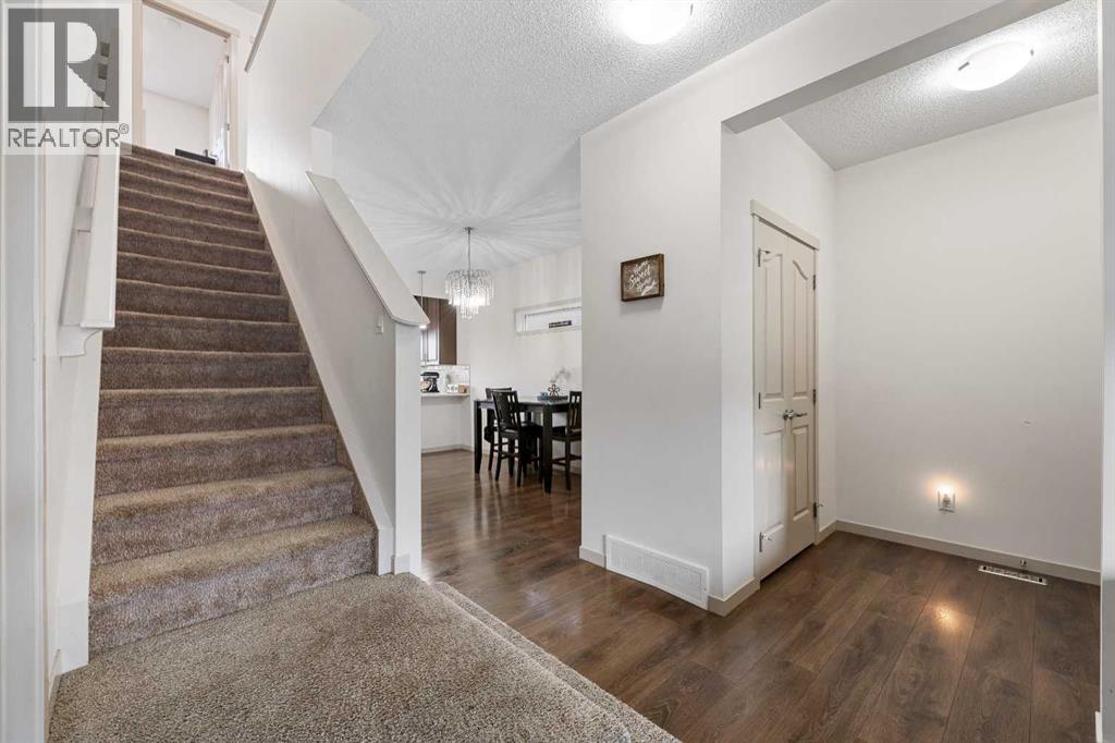 House for Sale in 107 MASTERS Heights SE|Calgary, Alberta T3M2M8 5