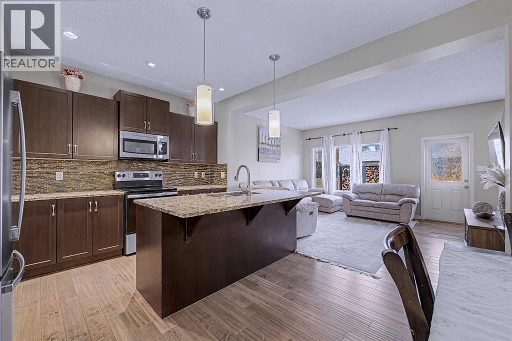 House for Sale in 80 chaparral Valley Crescent SE|Calgary, Alberta T2X0Y2 5