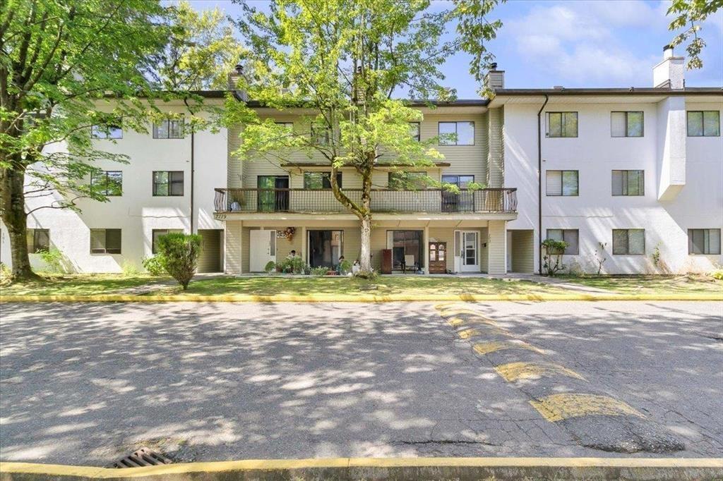 204 7119 133 STREET, Surrey, British Columbia V3W7Z6