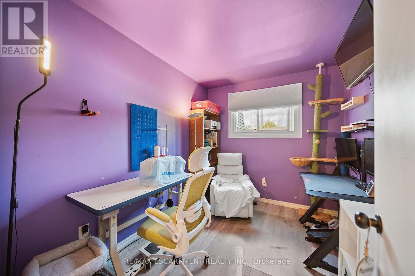 property-image