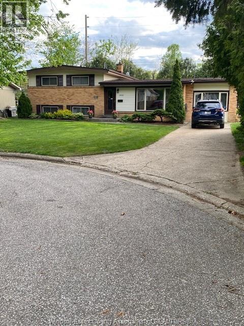 property-image