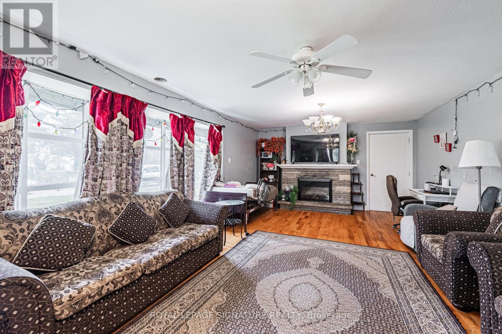 property-image