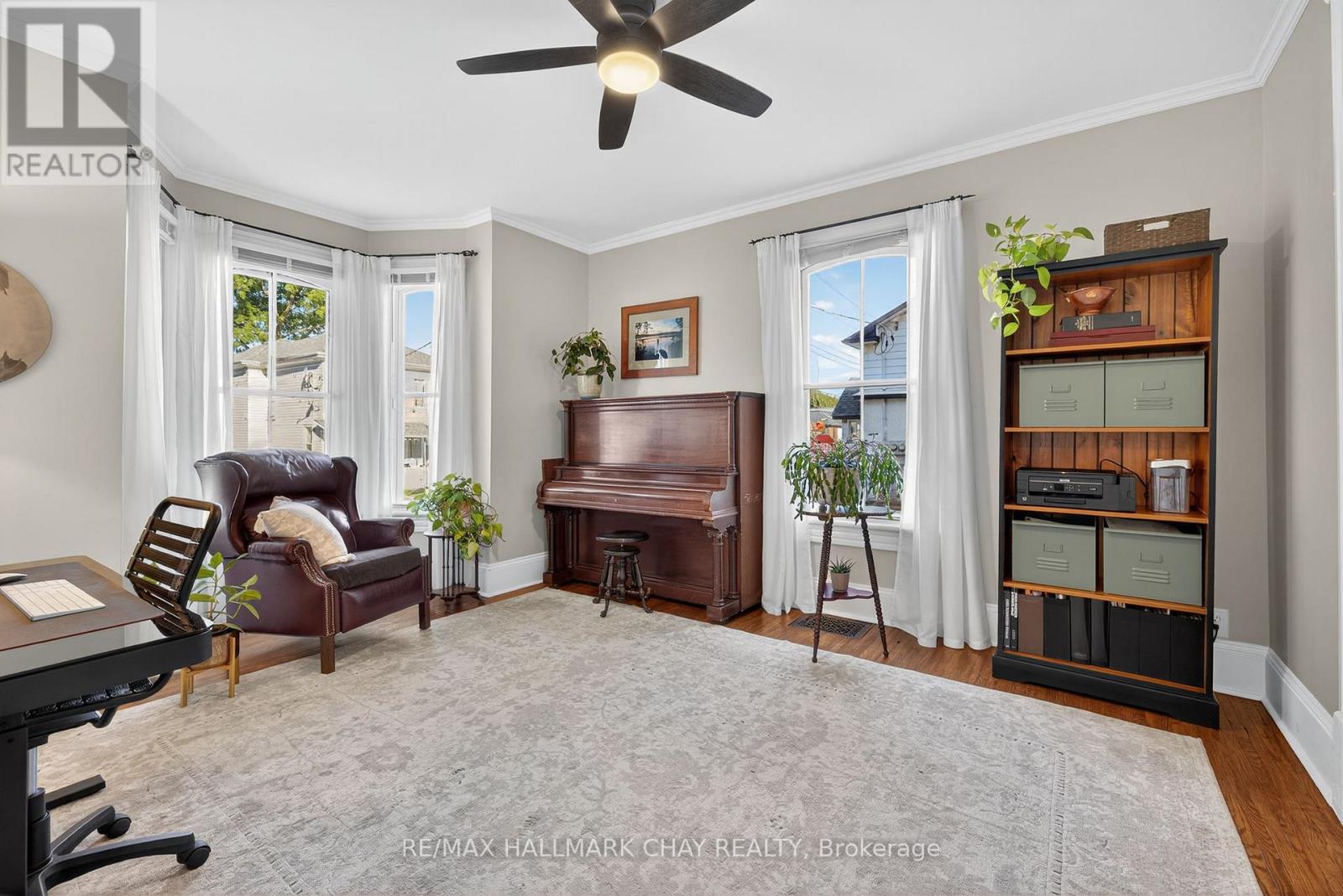 property-image