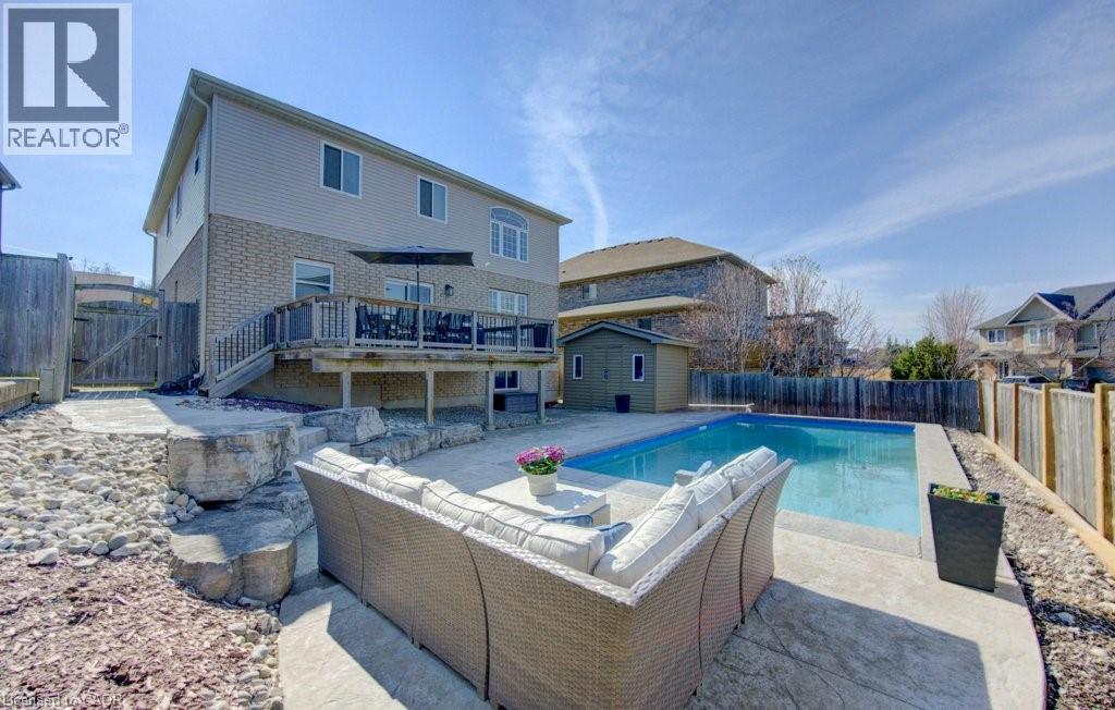 家電 For sell For sale: 414 ZELLER Drive, Kitchener, Ontario N2A0C7 - 40826742