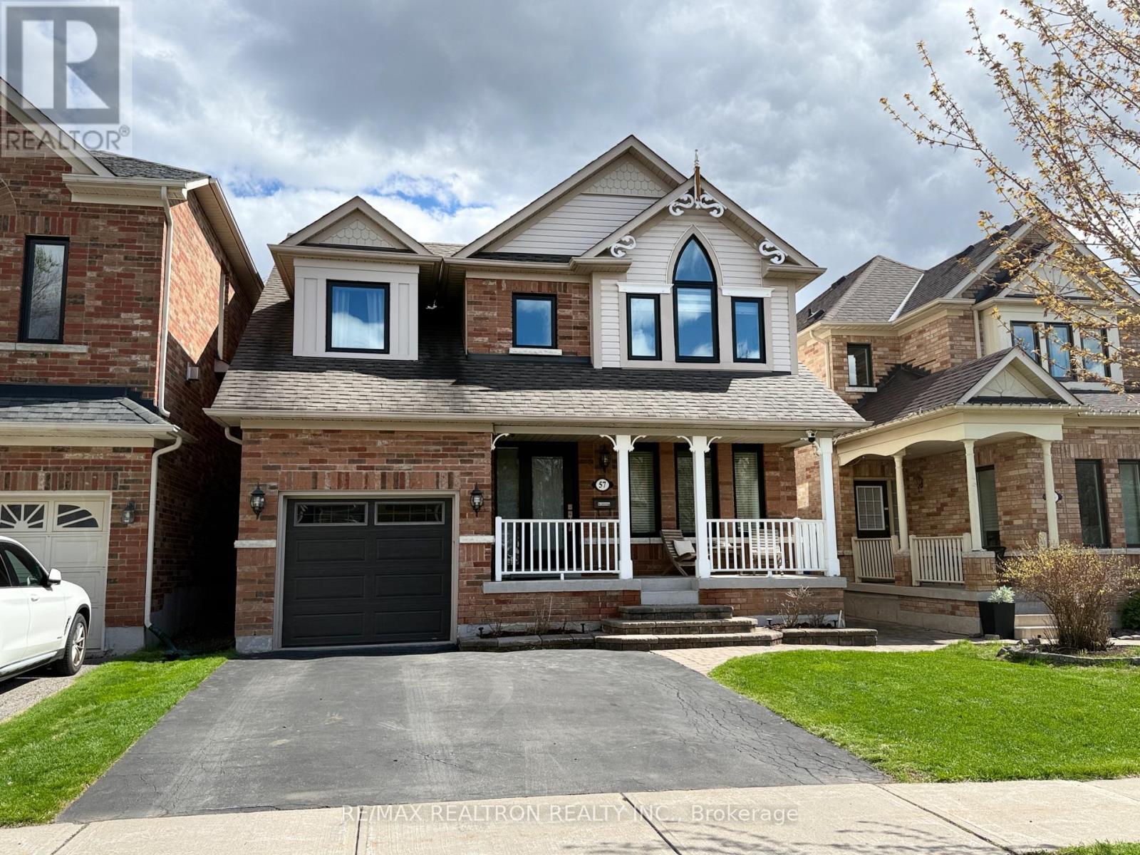 57 SKIPTON TRAIL, Aurora (Bayview Wellington), Ontario L4G7R3