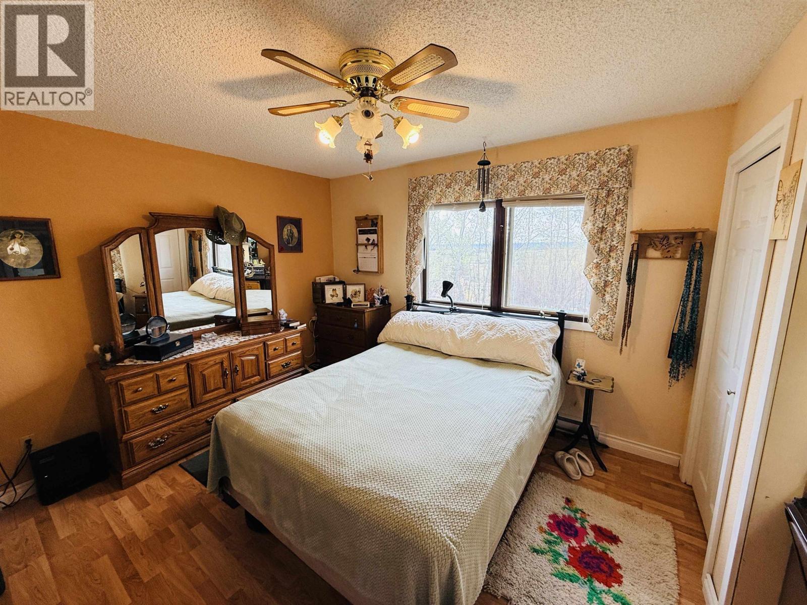 À vendre : 12895 271 ROAD, Charlie Lake, Colombie-Britannique V0C1H0 ...