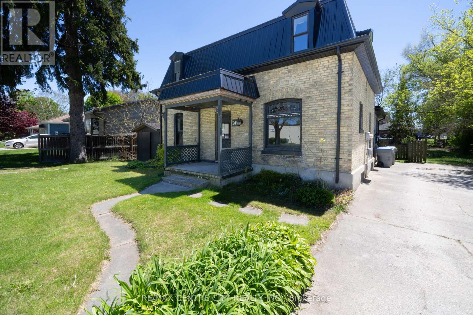 property-image