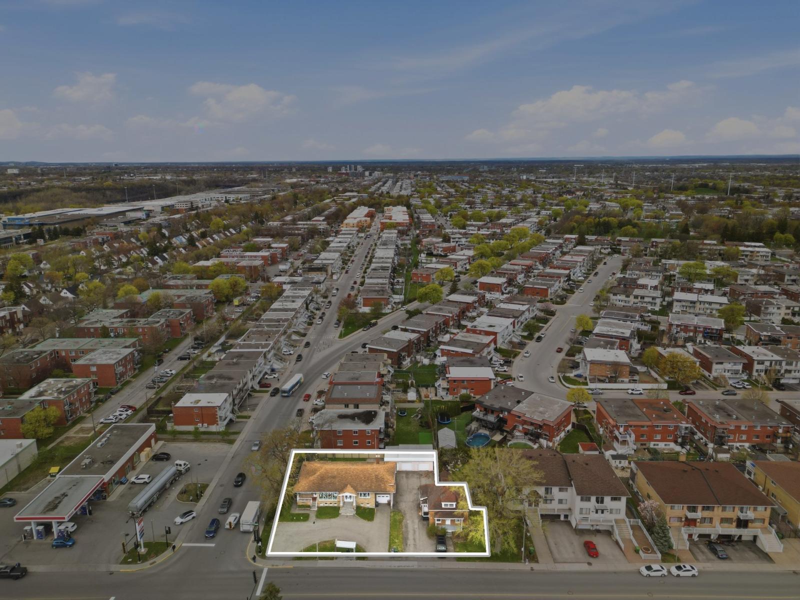 4313Z Rue Jarry E.