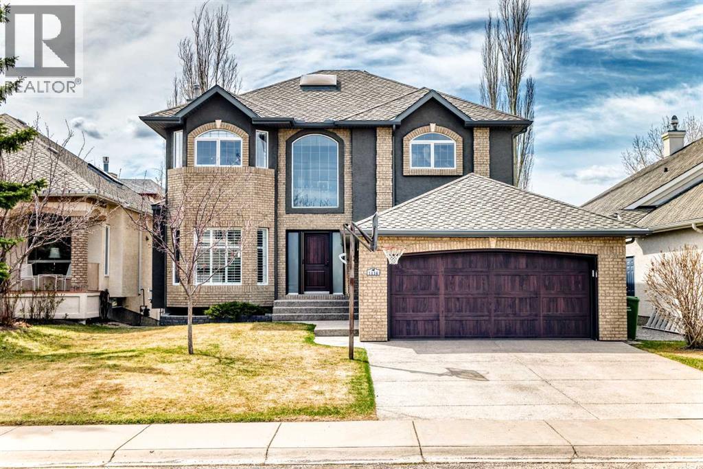House for Sale in 1416 Strathcona Drive SW|Calgary, Alberta T3H4L1