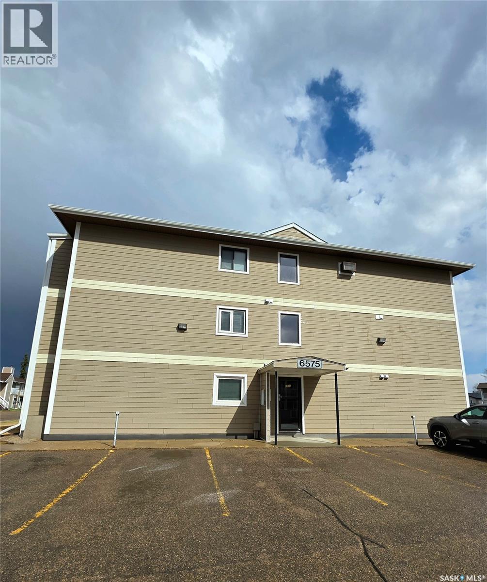 10 6575 ROCHDALE BOULEVARD