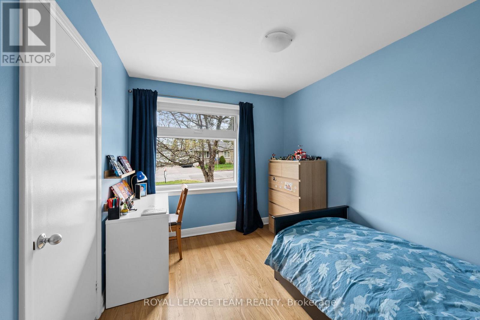 property-image