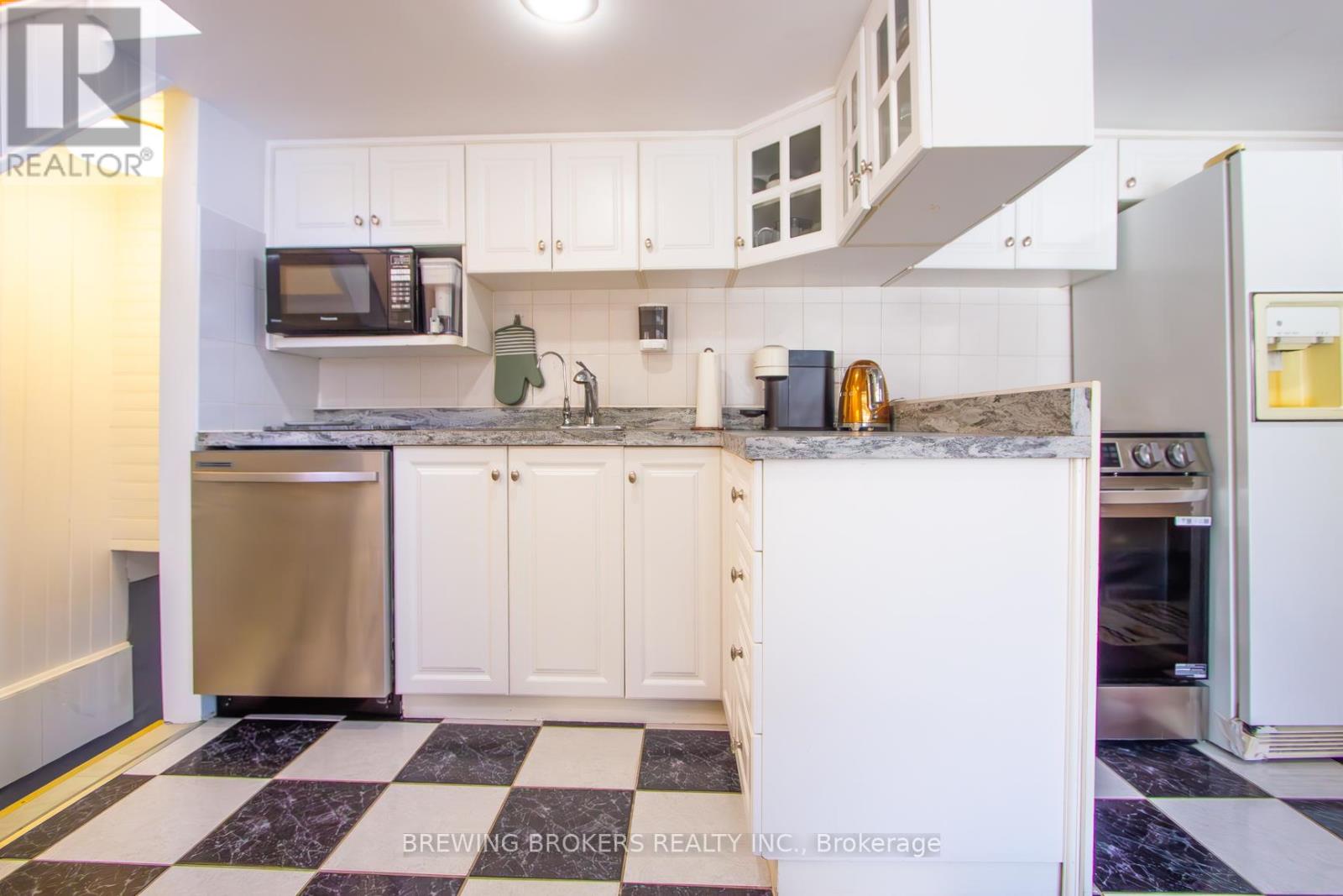 property-image
