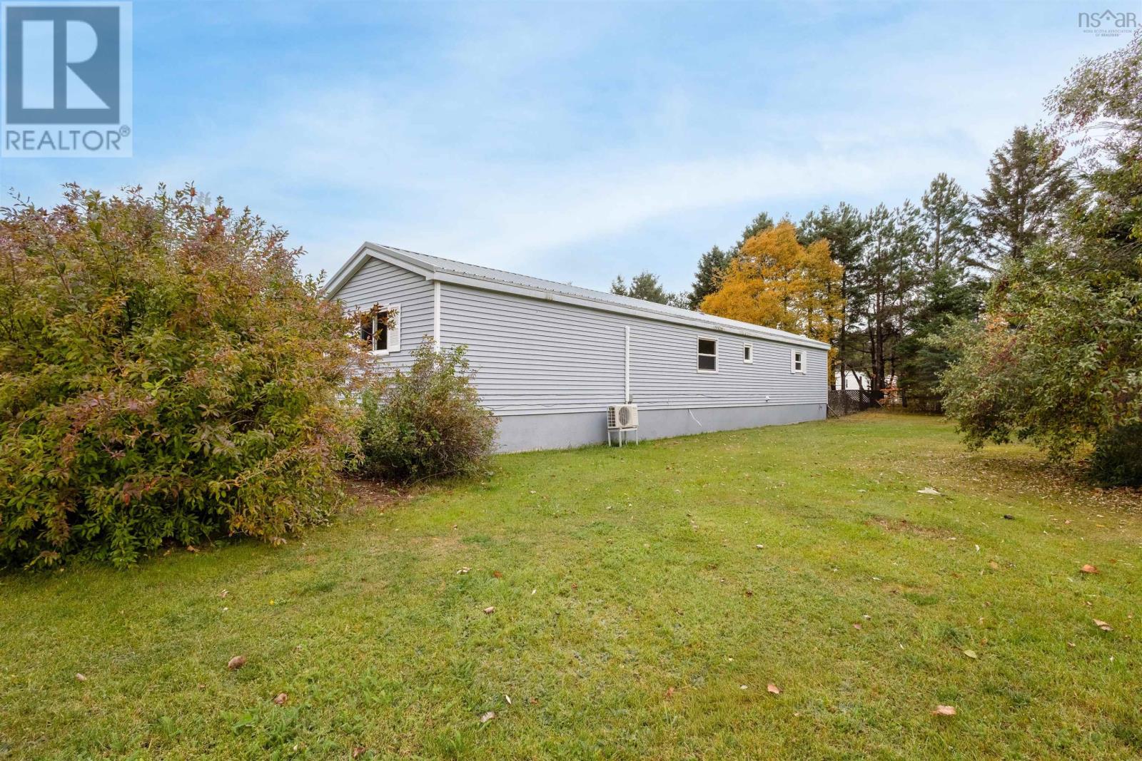 For sale: 6 Second Street, Northside East Bay, Nova Scotia B1J1B4