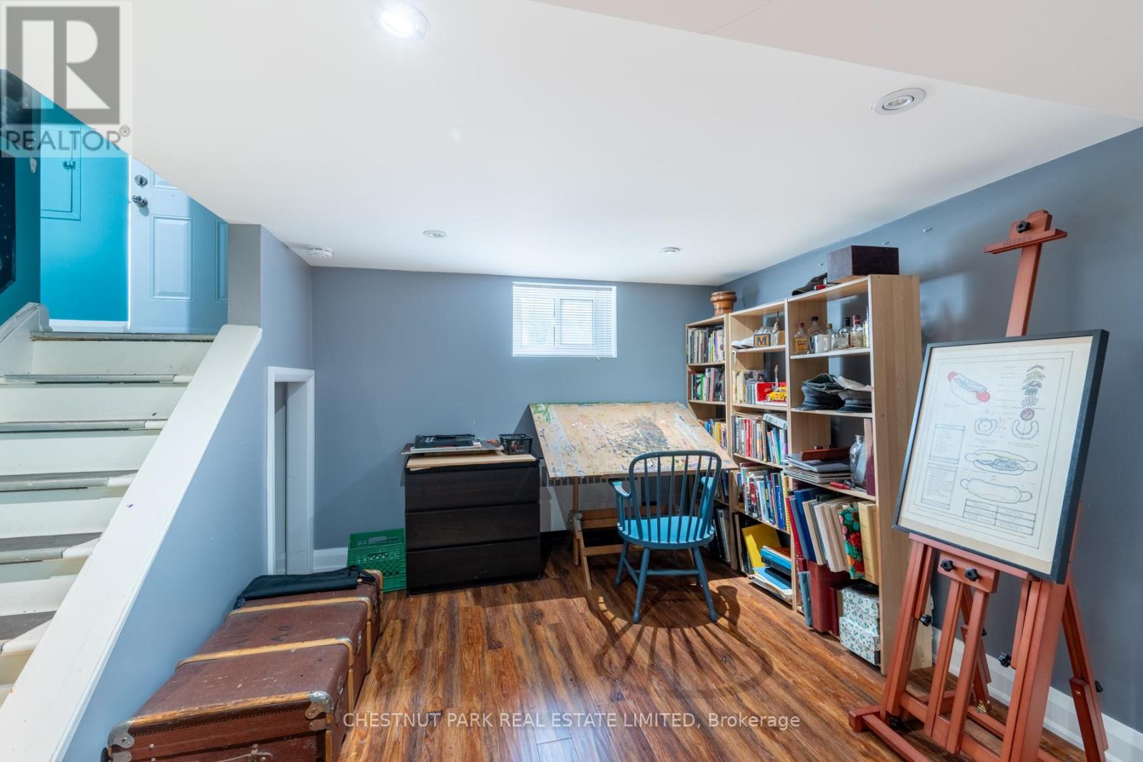 property-image