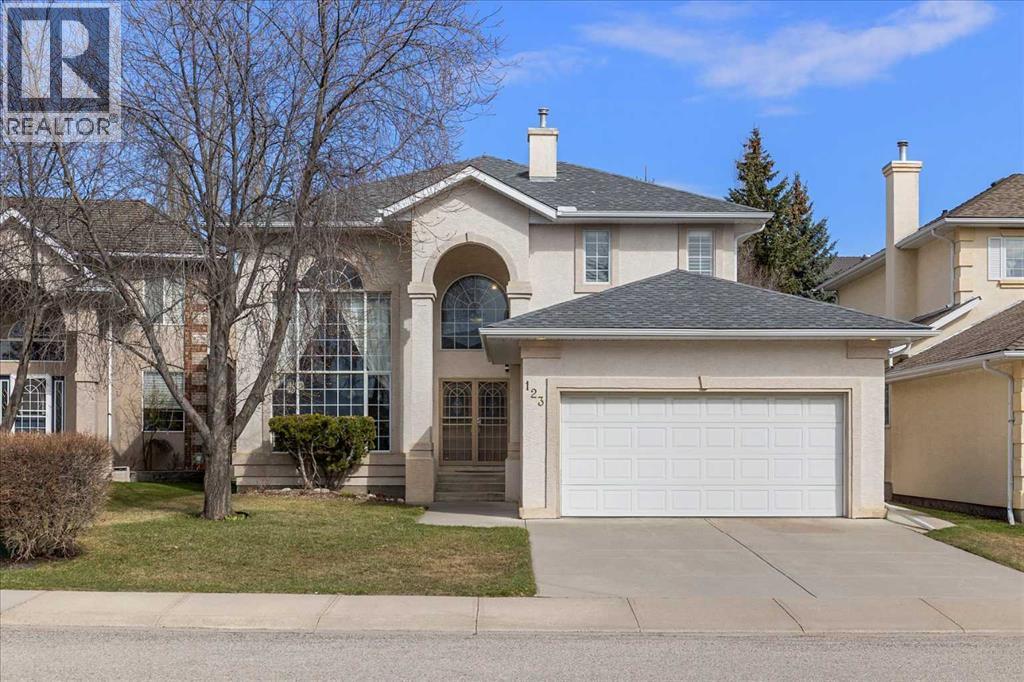 House for Sale in 123 Schiller Crescent NW|Calgary, Alberta T3L1W9