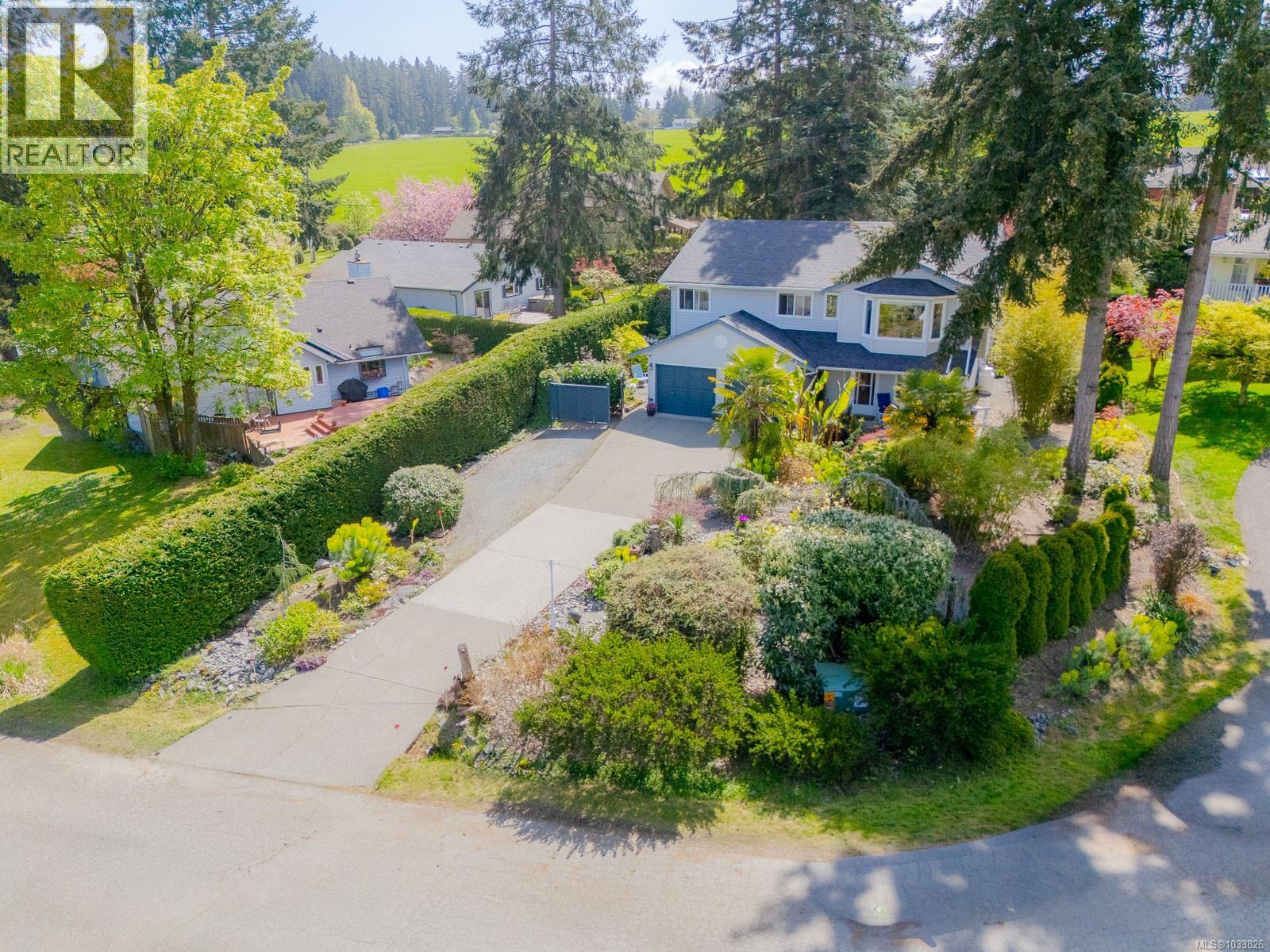 1345 Garrett Pl