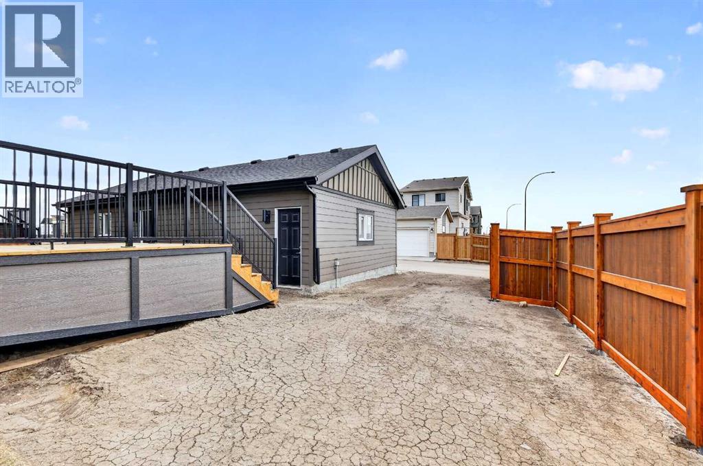 Duplex for Sale in 7007 Rangeview Avenue SE|Calgary, Alberta T3S0P9 5