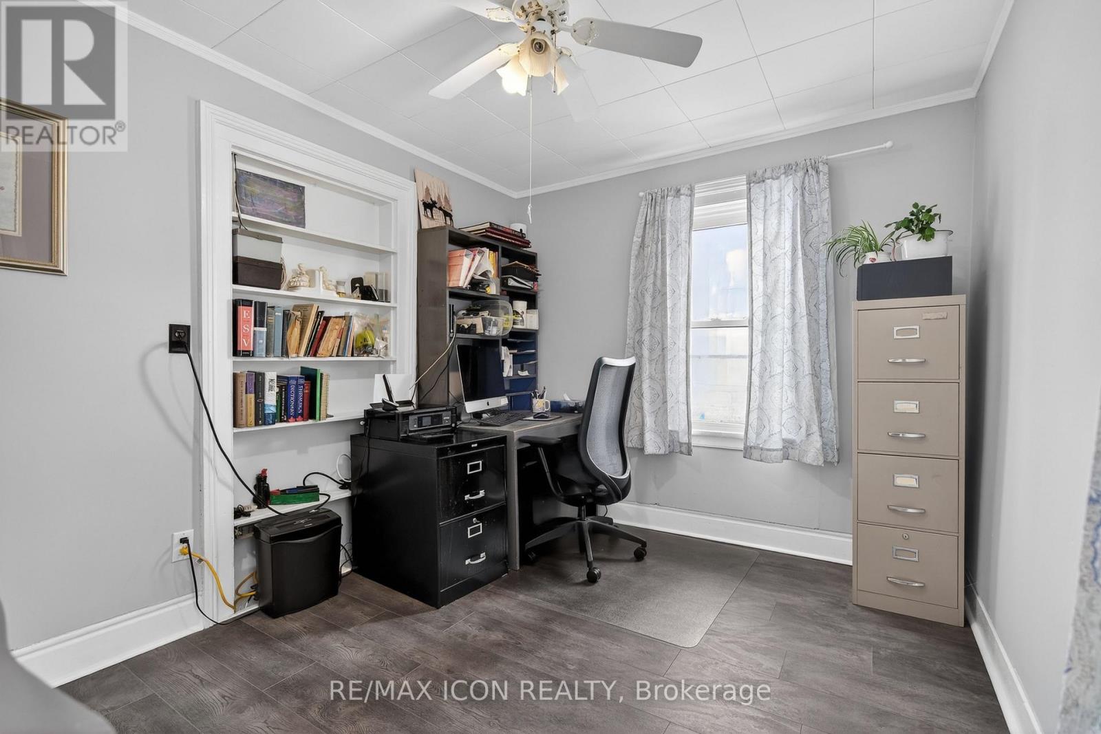 property-image